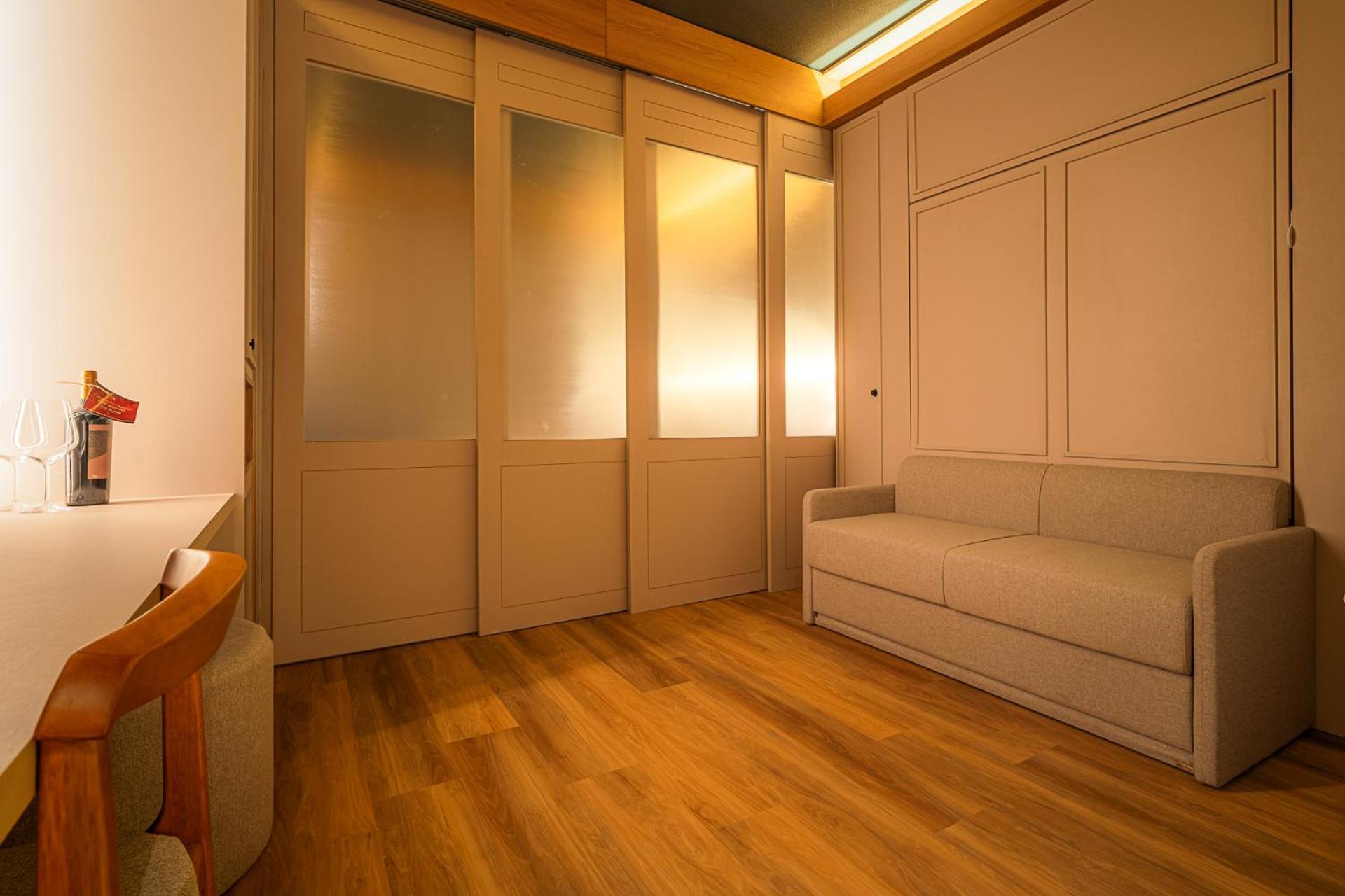 Standard Apartment,1647676649:JPEG