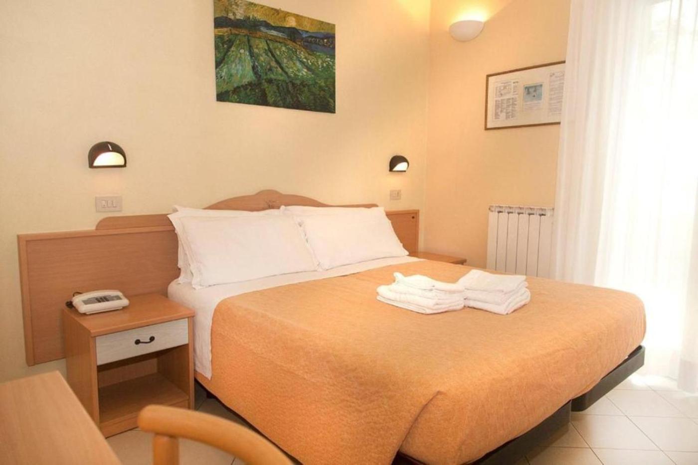 Standard Double Room,1668427552:JPEG