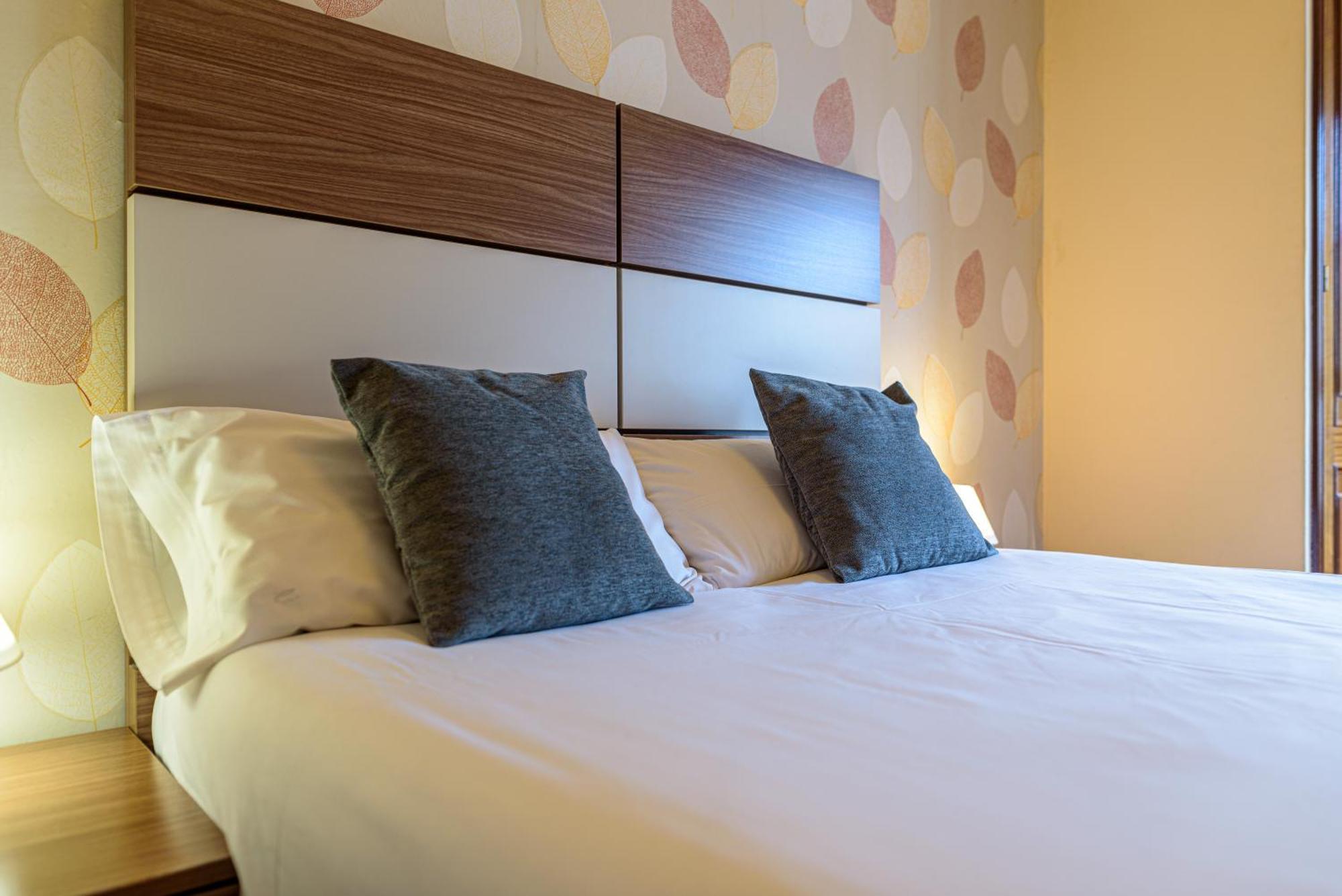 Double Room,1649023158:JPEG