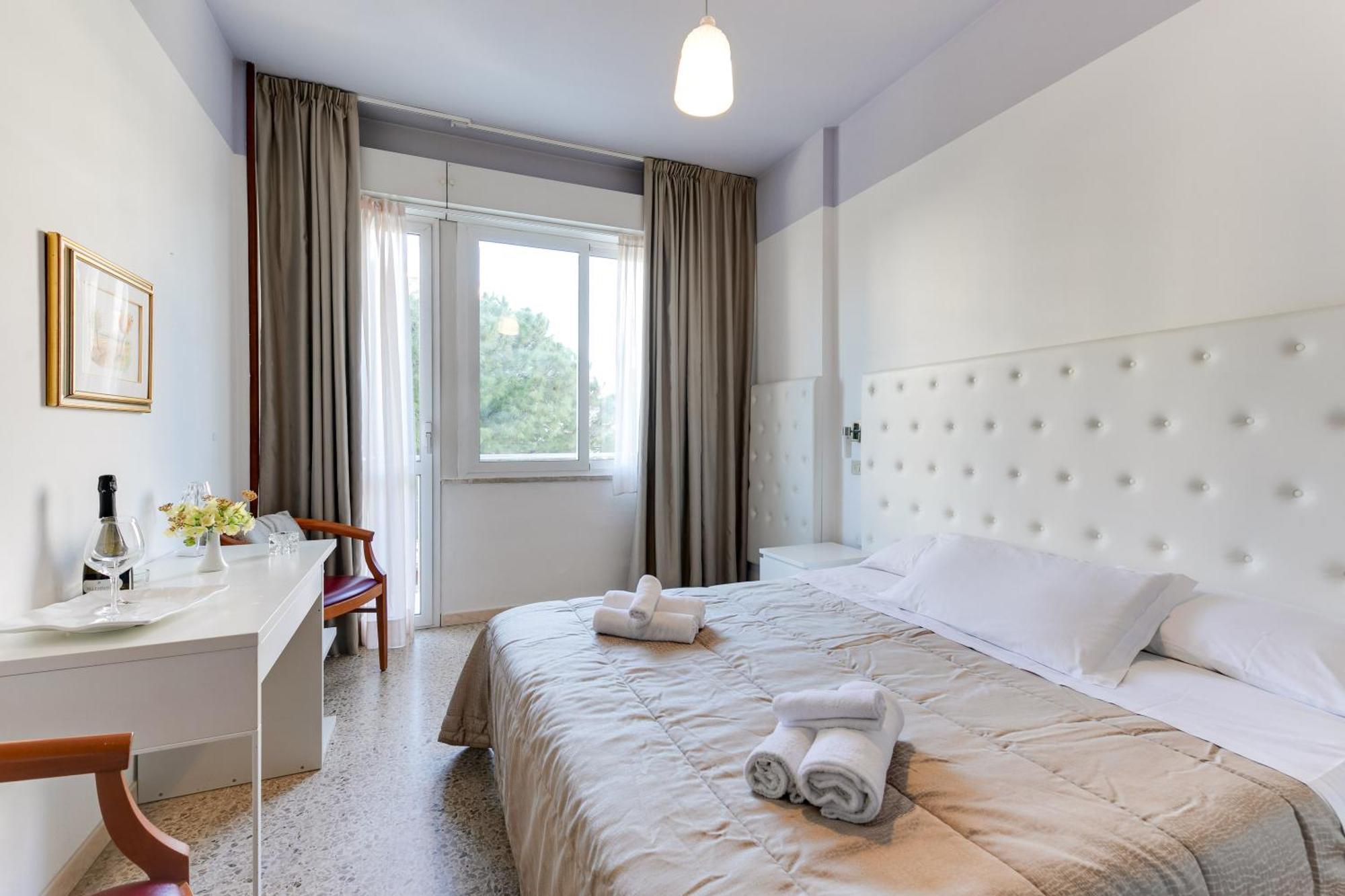 Double or Twin Room Balcony