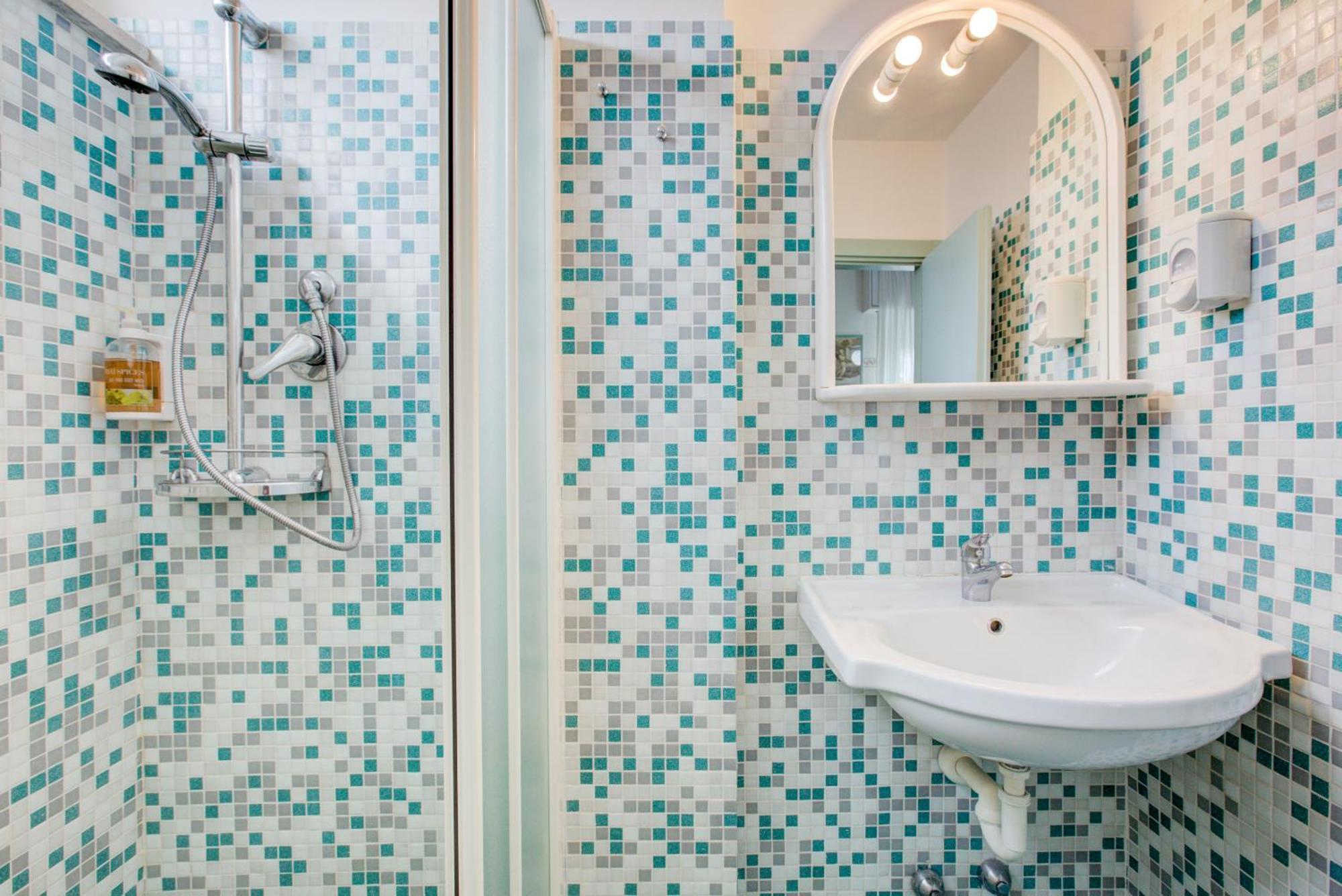 Comfort Quadruple Room