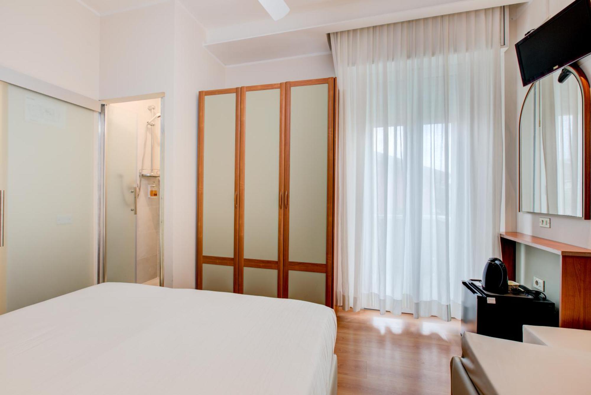 Superior Quadruple Room