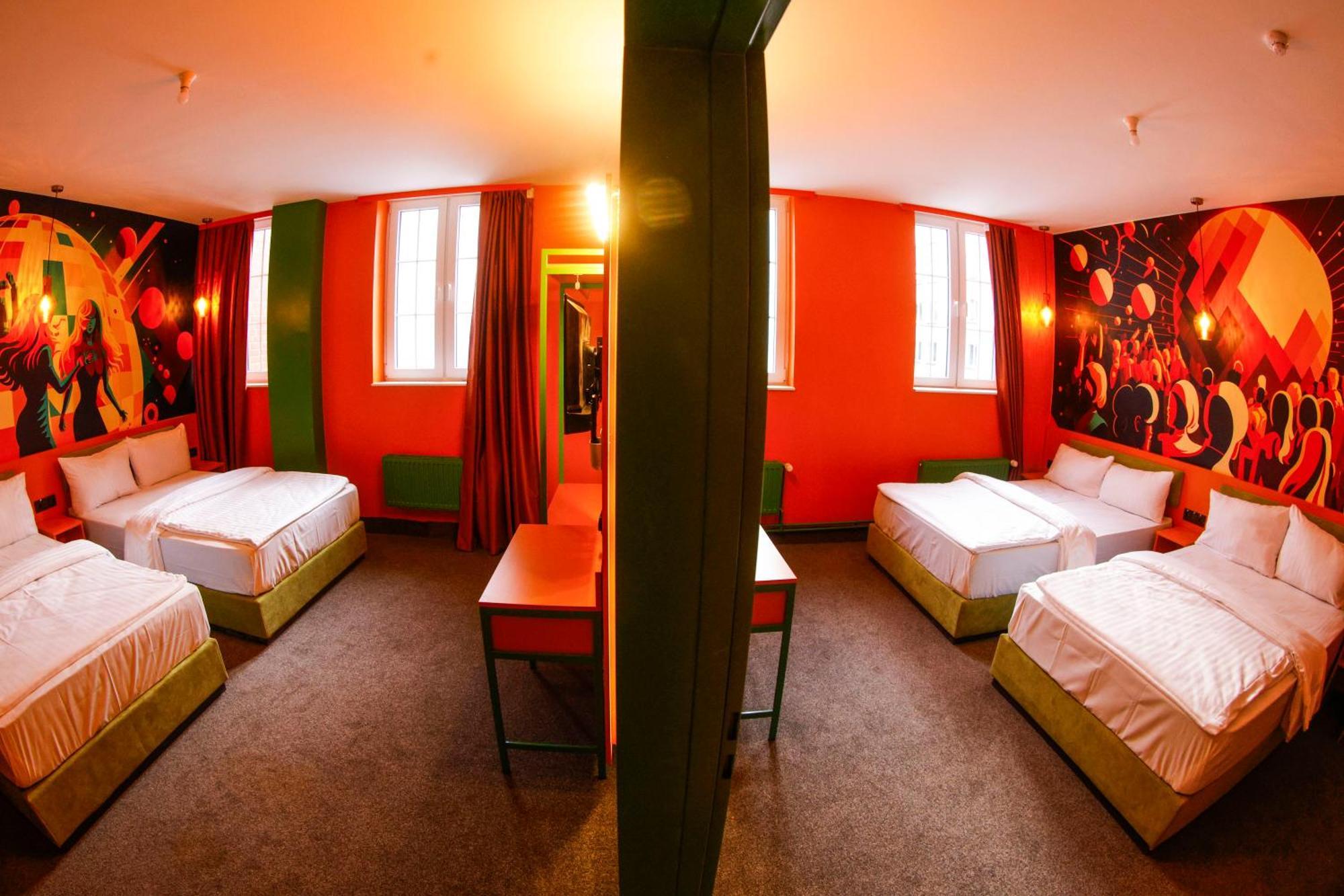 Family Suite,1650265587:JPEG