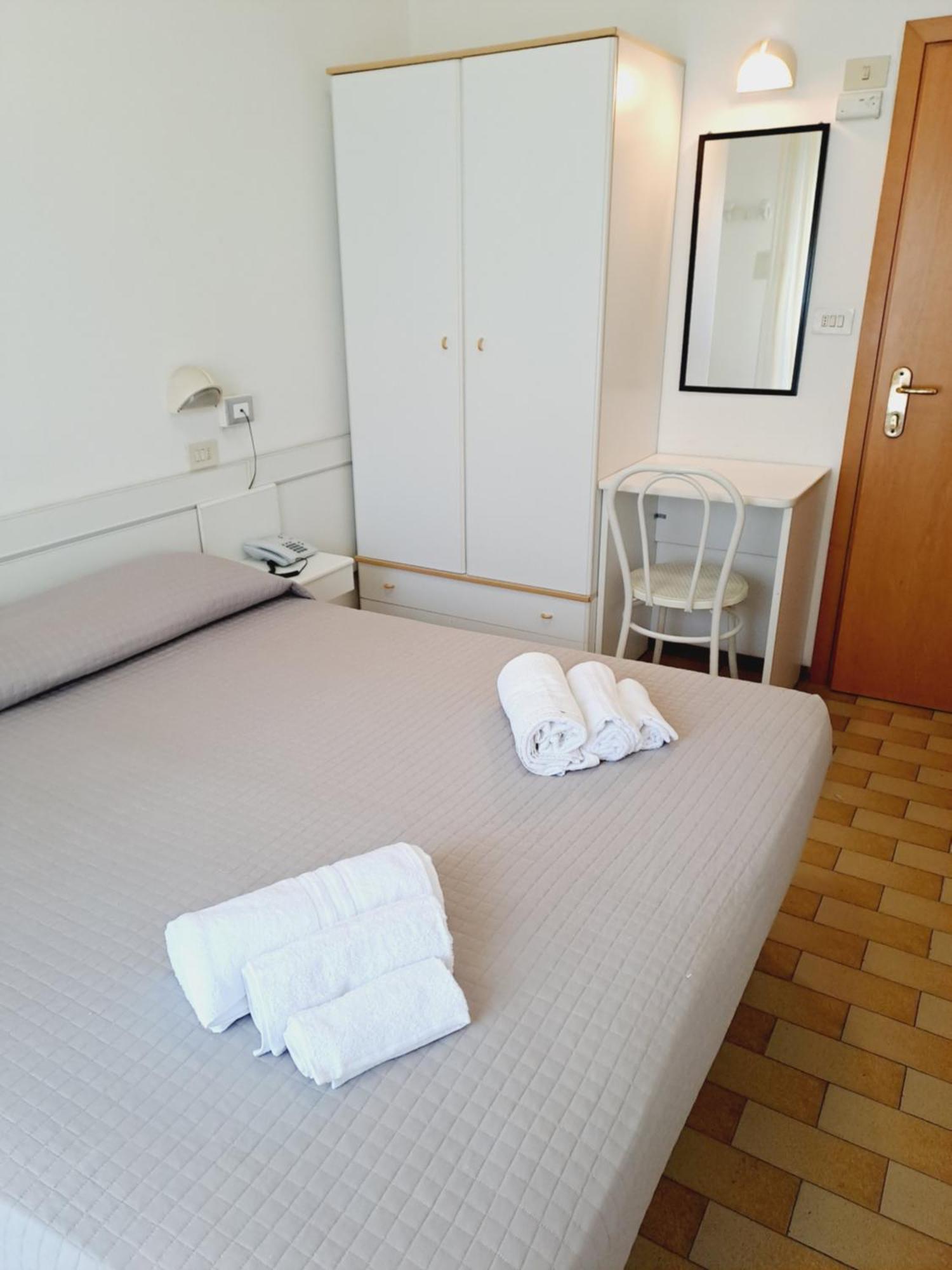 Economy Double Room,1650927536:JPEG