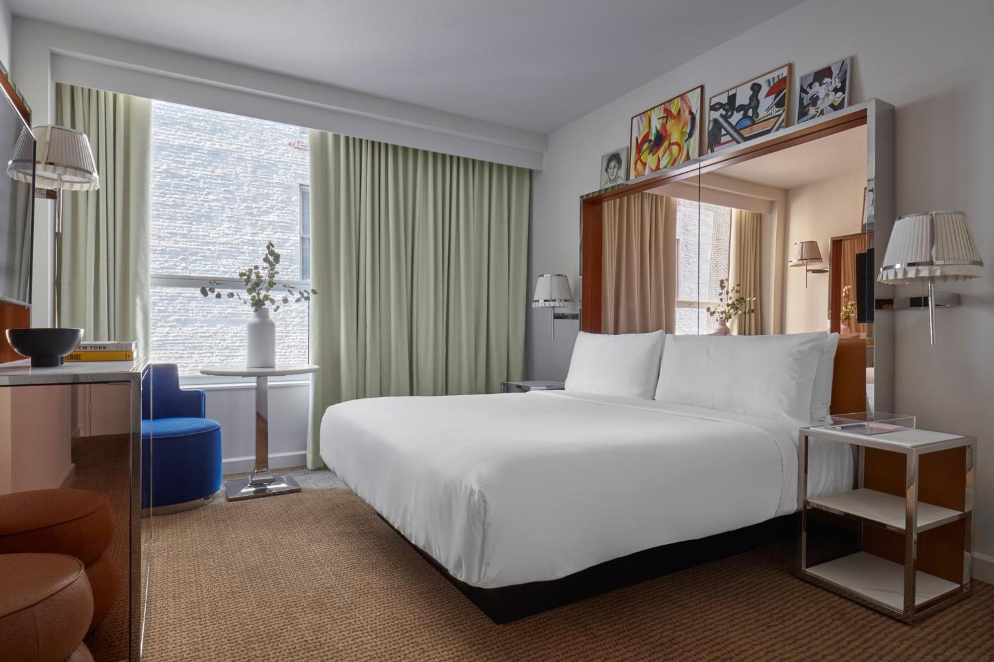 King Room,1651218665:JPEG