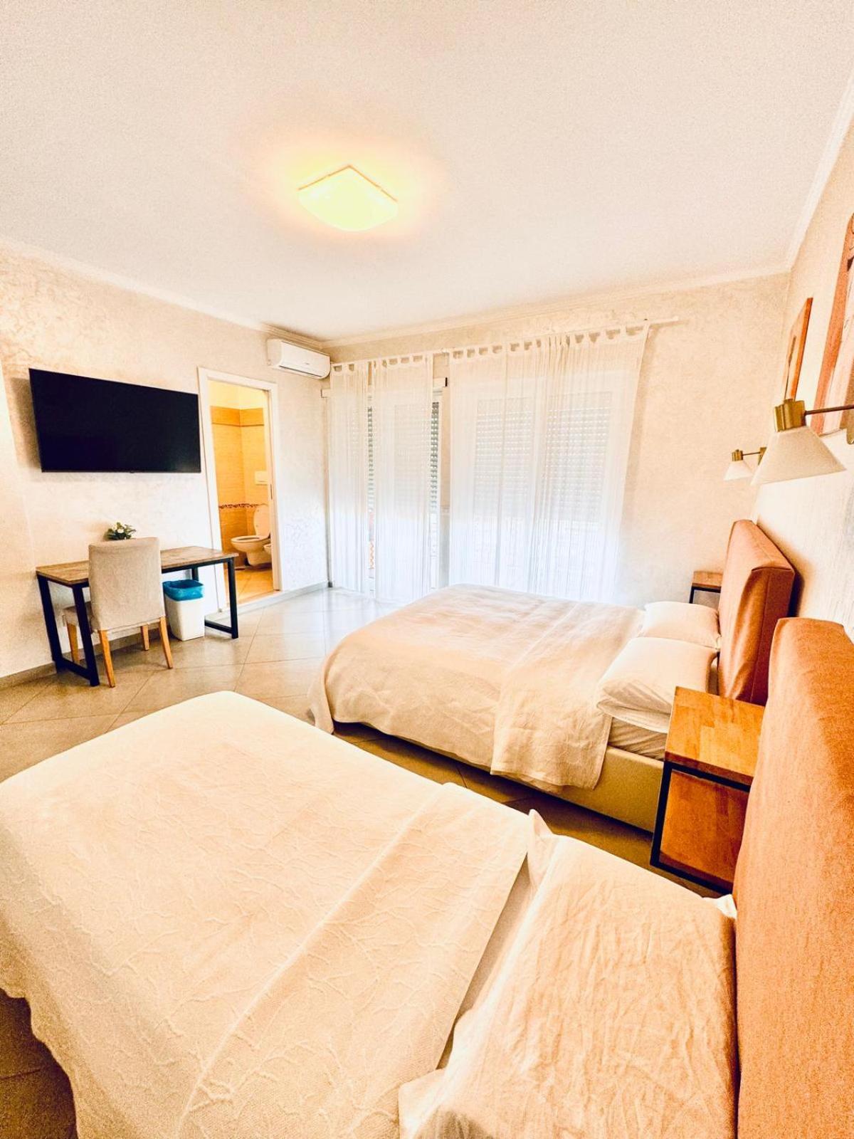 Triple Room Balcony