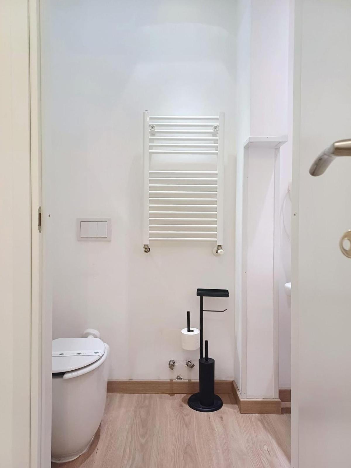 Single Room,1653629135:JPEG