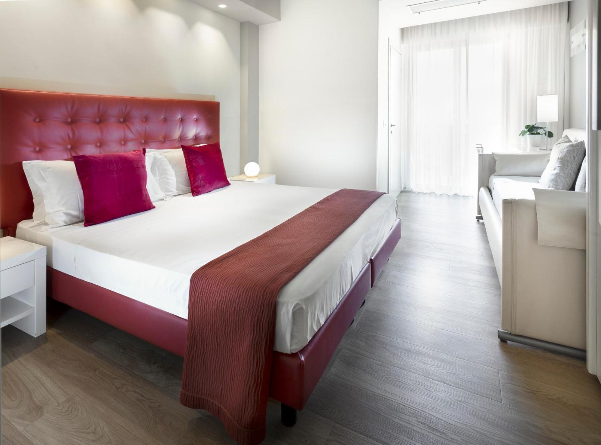 Standard Quadruple Room,1654279121:JPEG