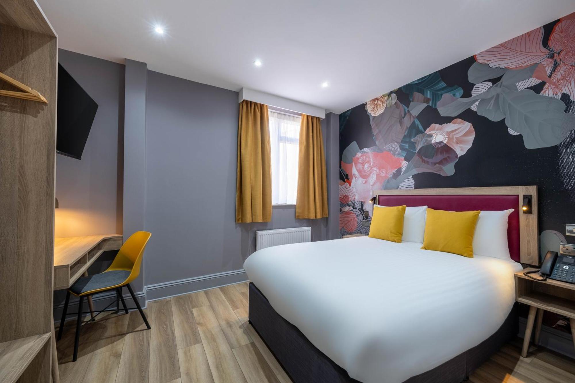 Double Room,1655267311:JPEG