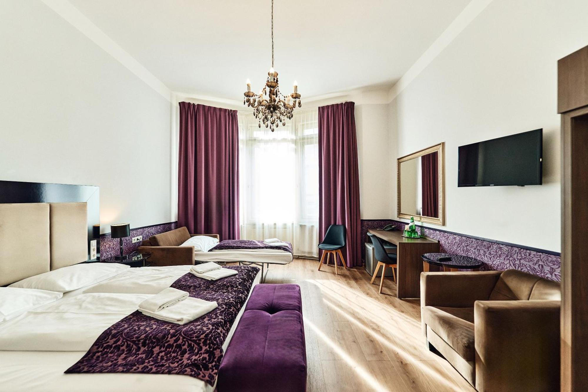 Standard Triple Room,1656195912:JPEG