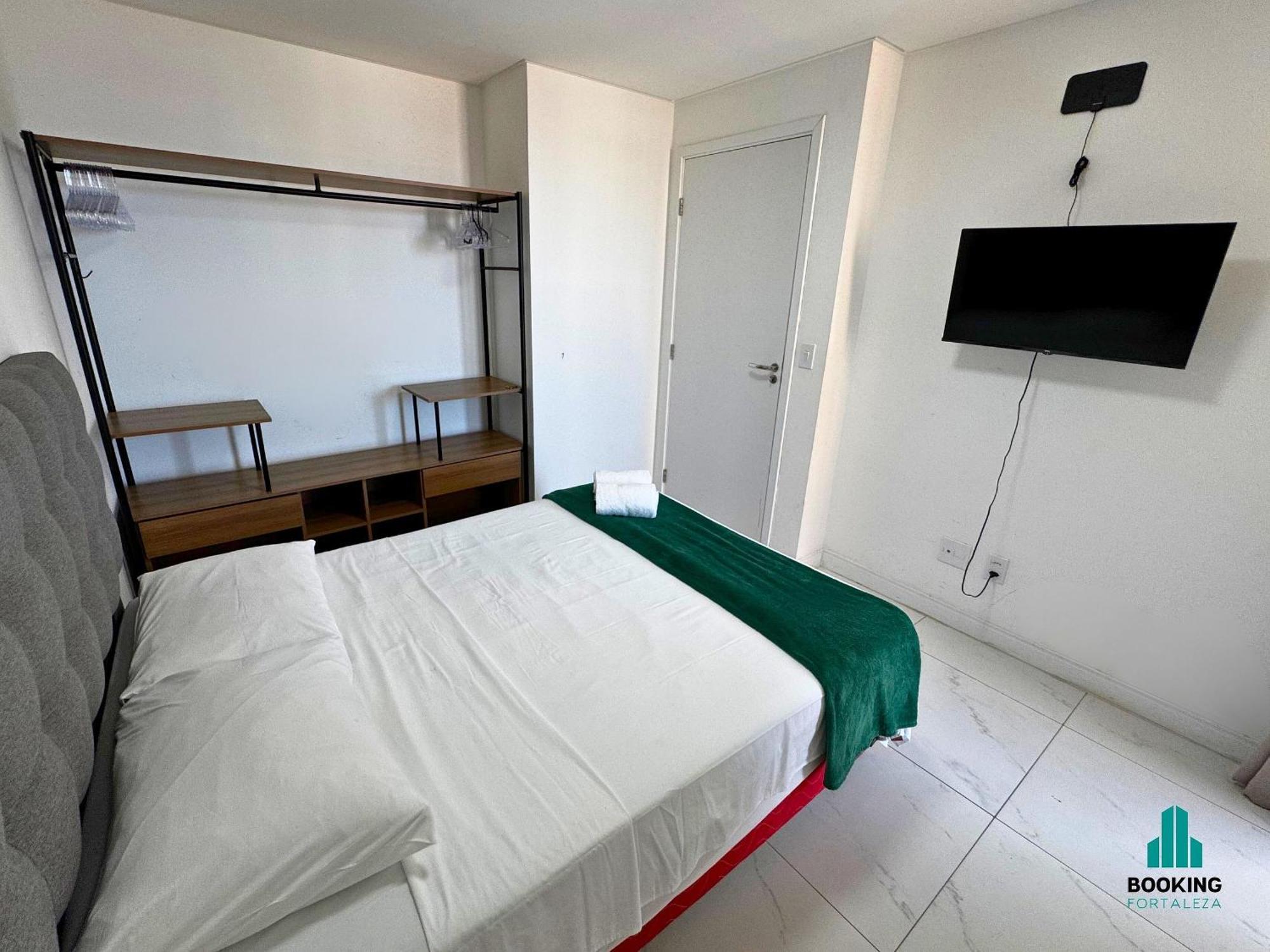 Two-Bedroom Apartment Sea View