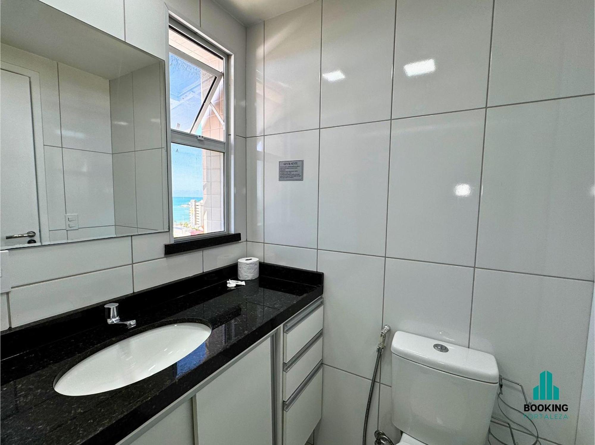 Three-Bedroom Apartment Ocean View