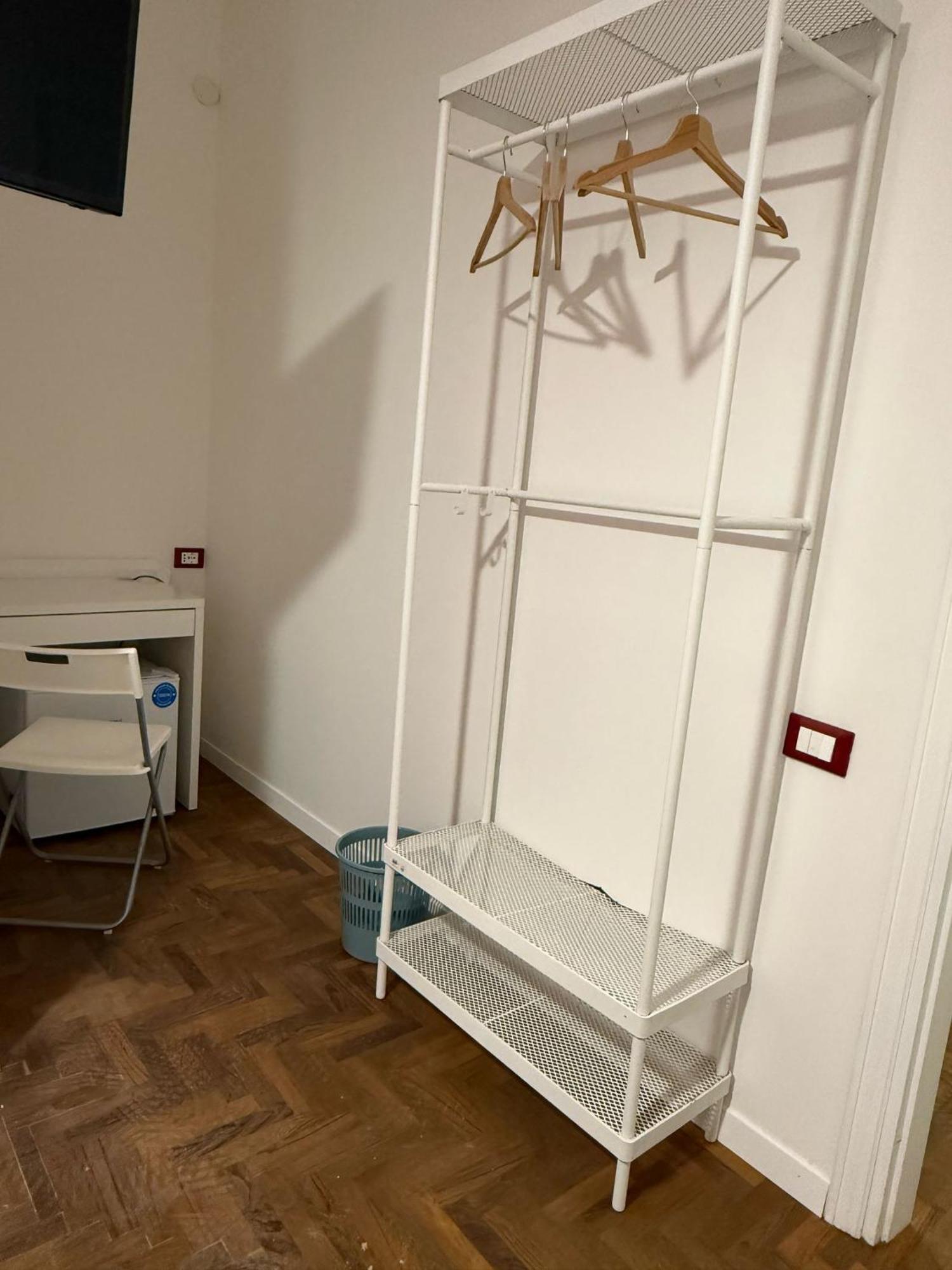 Camera Tripla Basic con Bagno in Comune