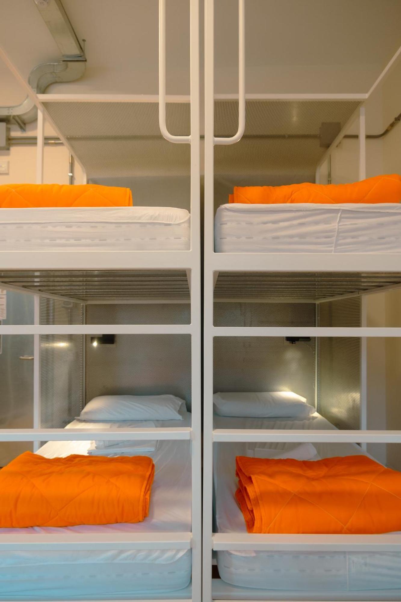 6-Bed Mixed Dormitory Room