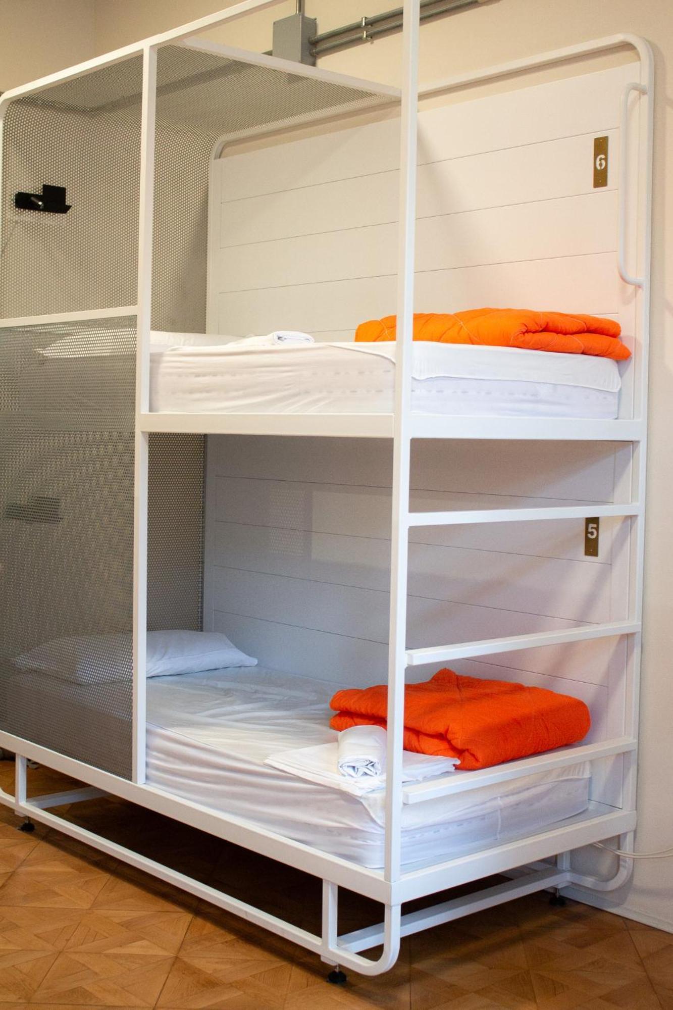 4-Bed Mixed Dormitory Room private bathroom
