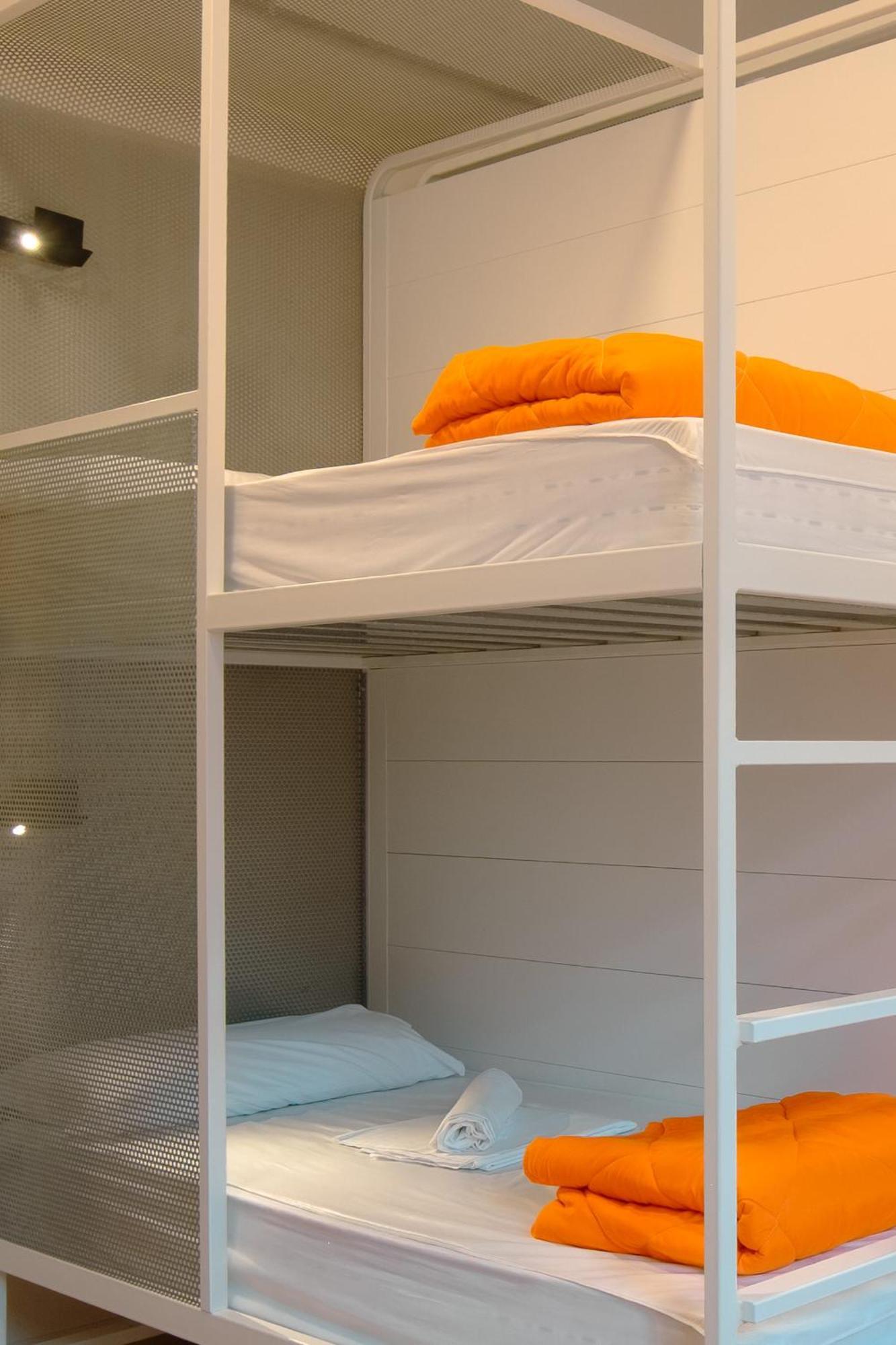 6-Bed Mixed Dormitory Room