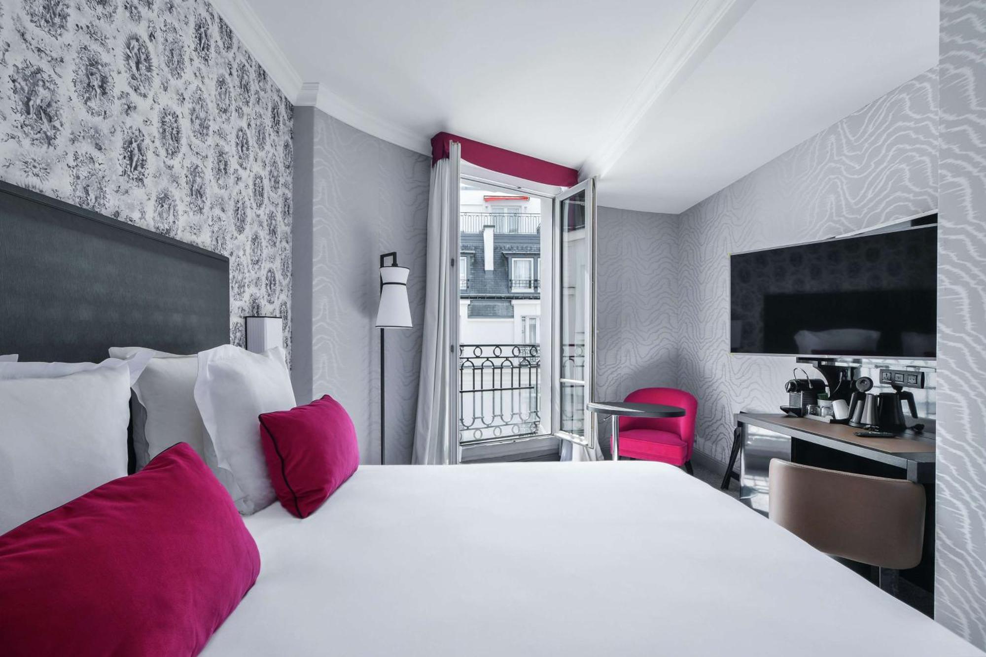 Queen Room