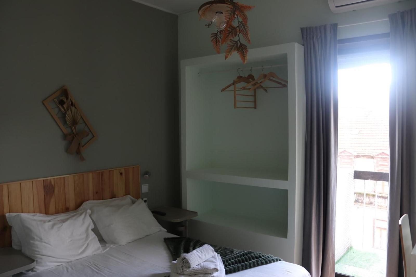 Double Room Private Bathroom