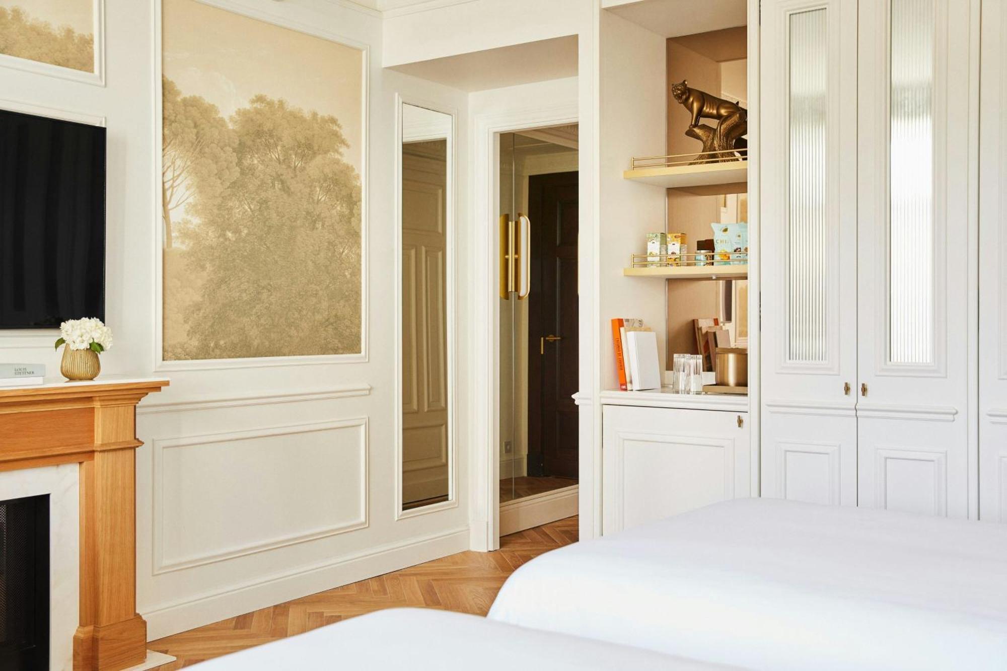Palace Twin Room,1658066382:JPEG