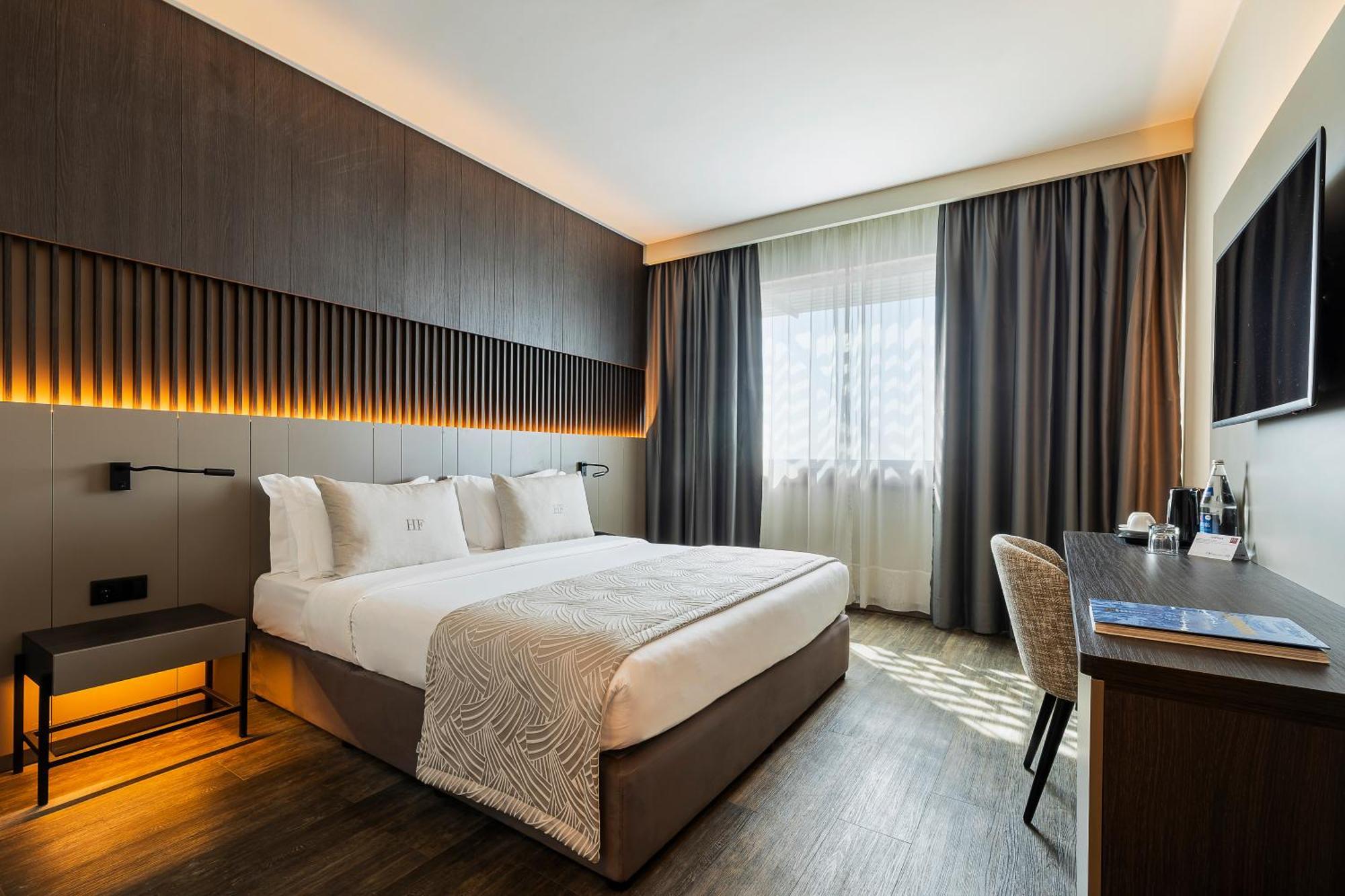 Standard Double Room,1739362278:JPEG