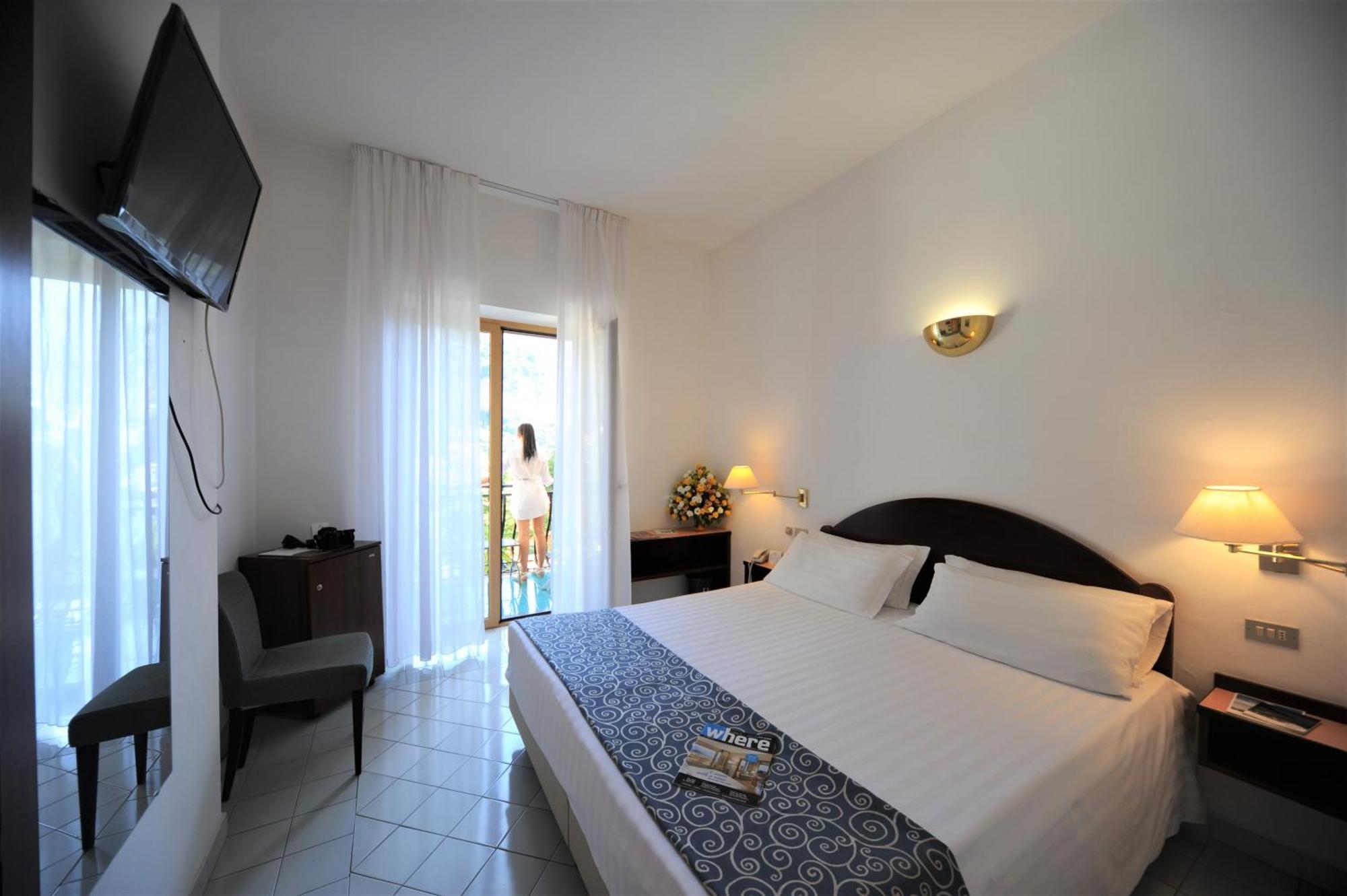 Classic Double or Twin Room inner or hill view,1658749599:JPEG
