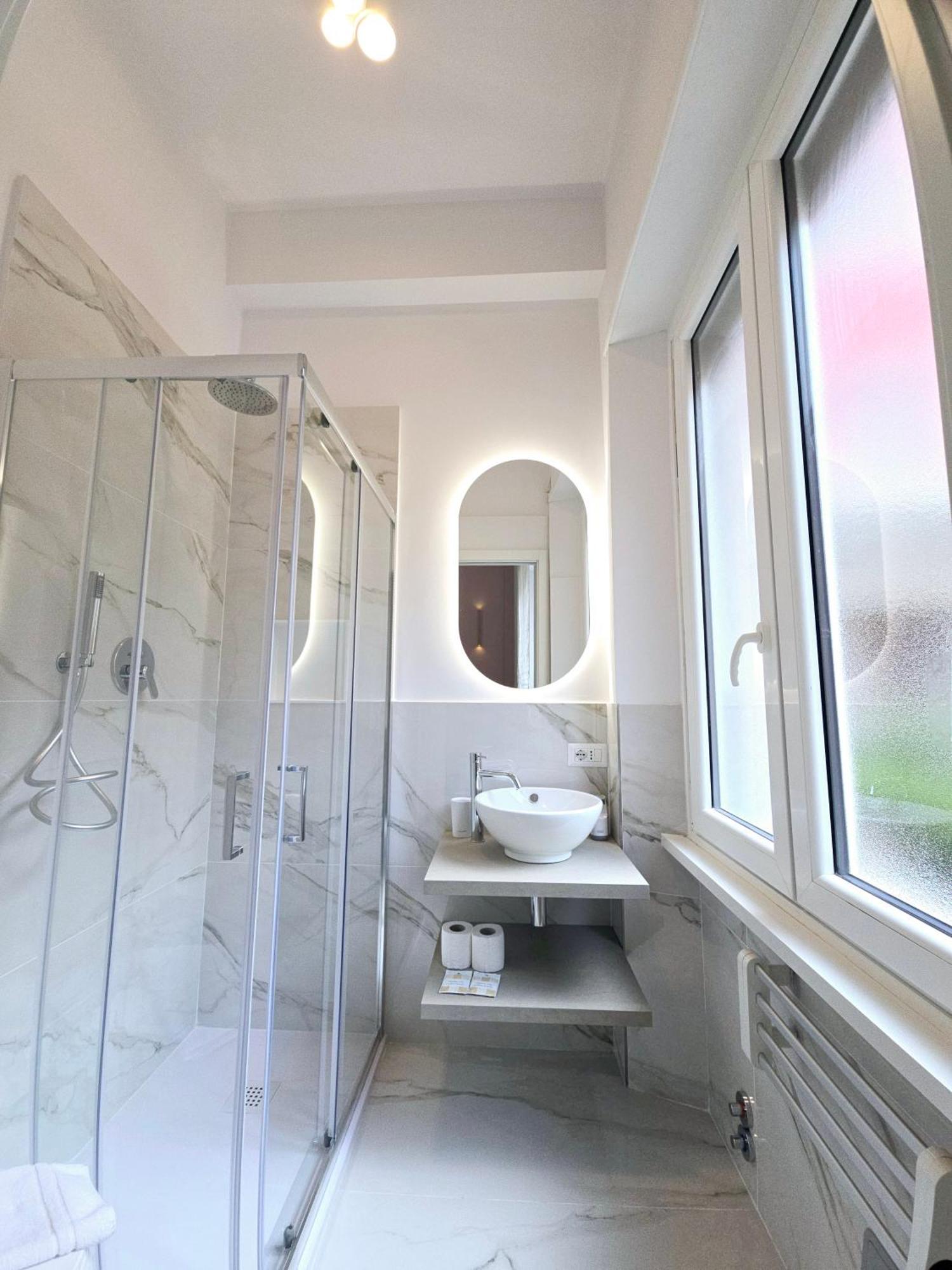 Double Room,1660307267:JPEG