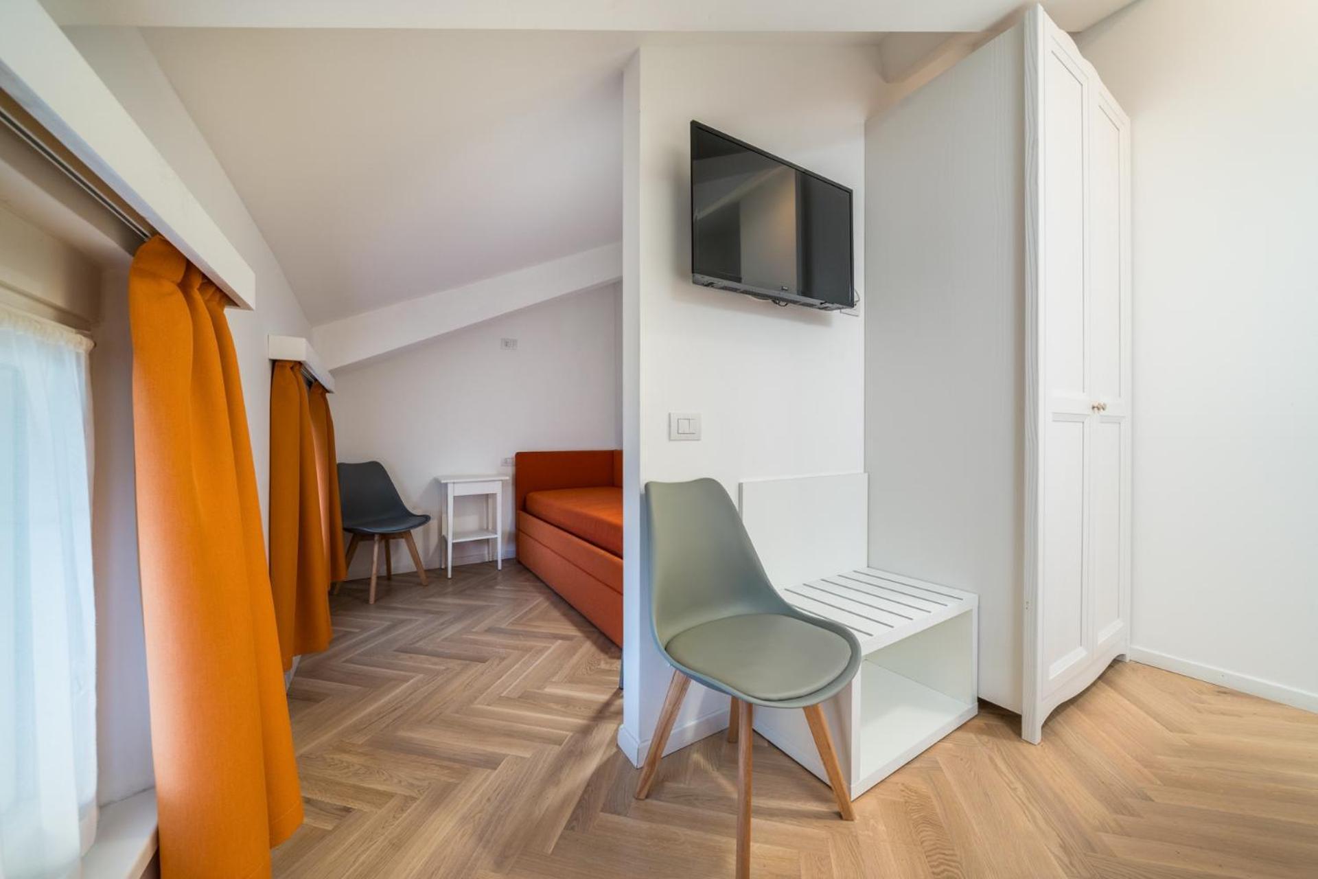 Quadruple Room Private Bathroom