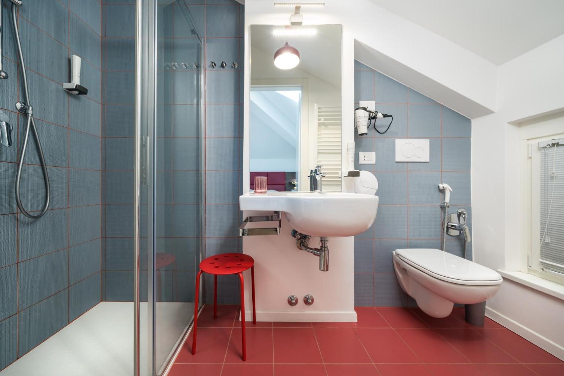 Triple Room Private Bathroom