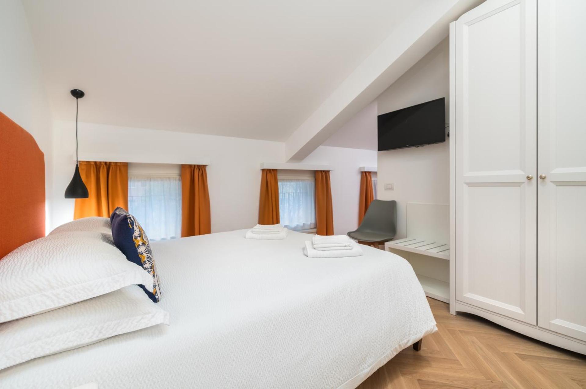 Quadruple Room Private Bathroom