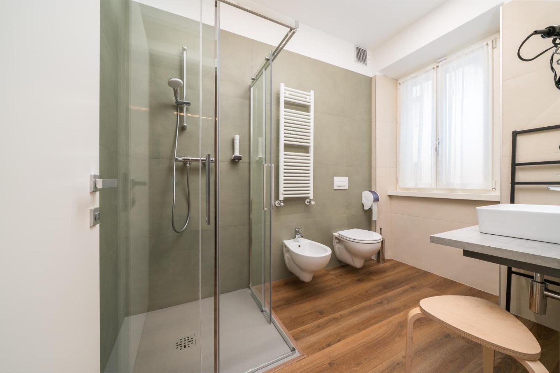 Double Room Private Bathroom