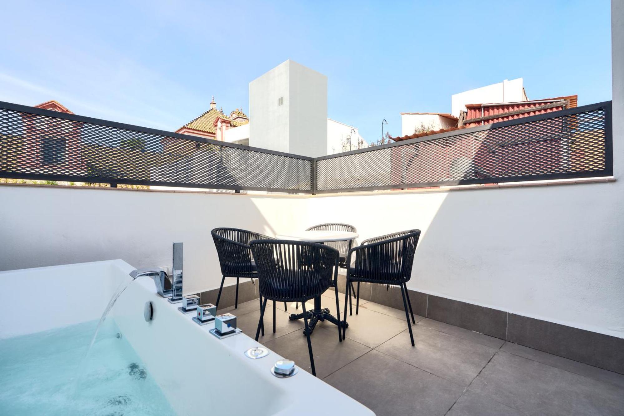 Superior Room Jacuzzi terrace