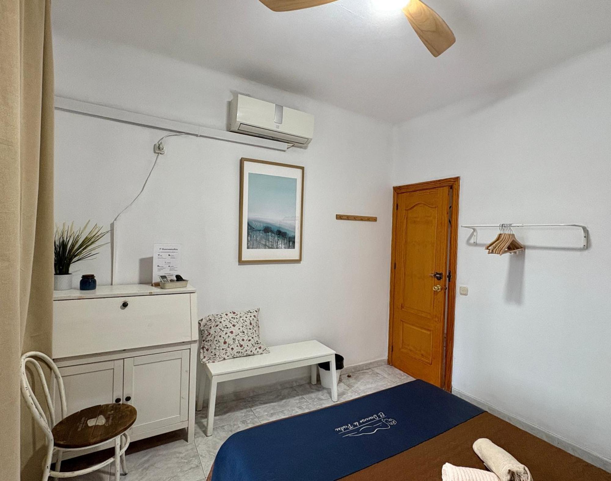 Double Room,1661129341:JPEG