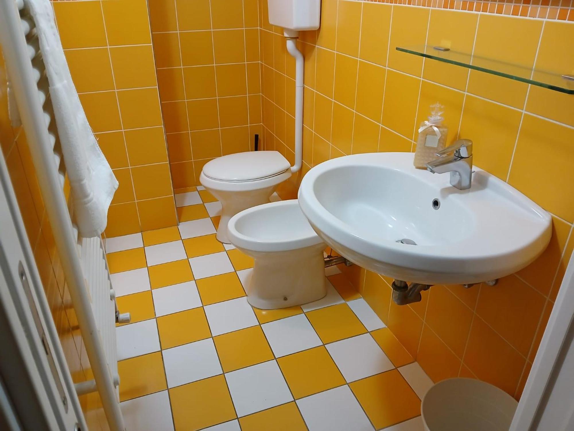 Quadruple Room Private Bathroom,1661364946:JPEG