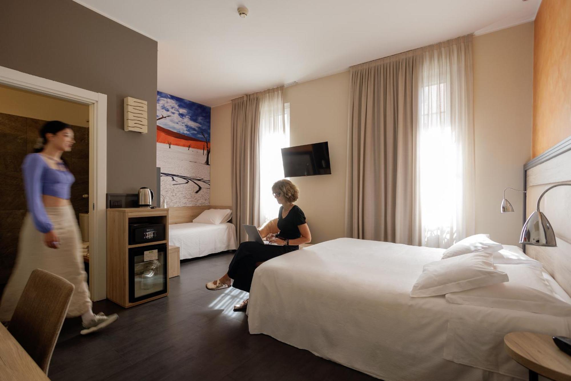 Triple Room,1661653562:JPEG