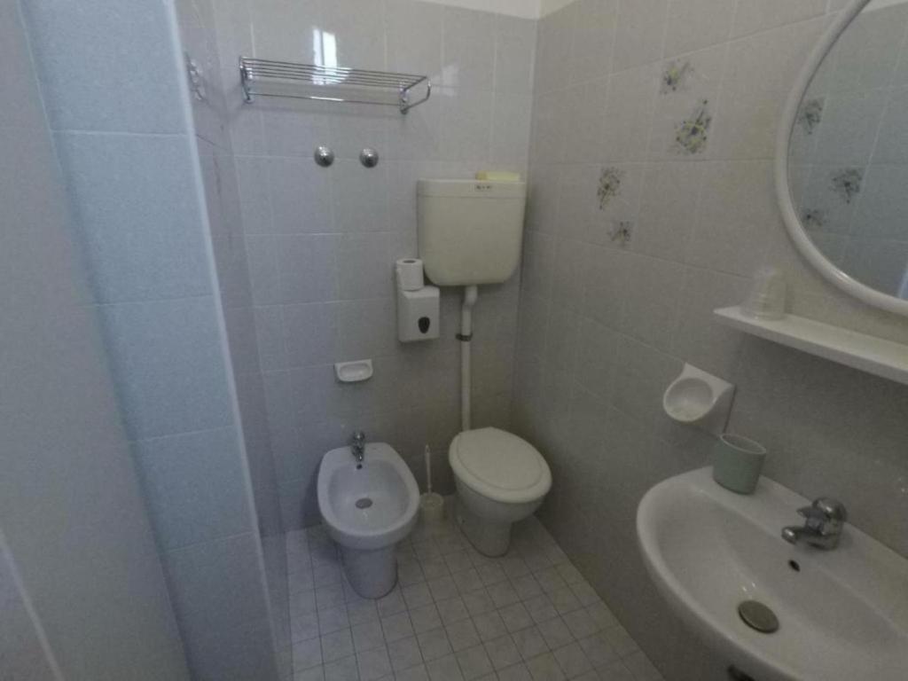 Classic Triple Room,1662466356:JPEG