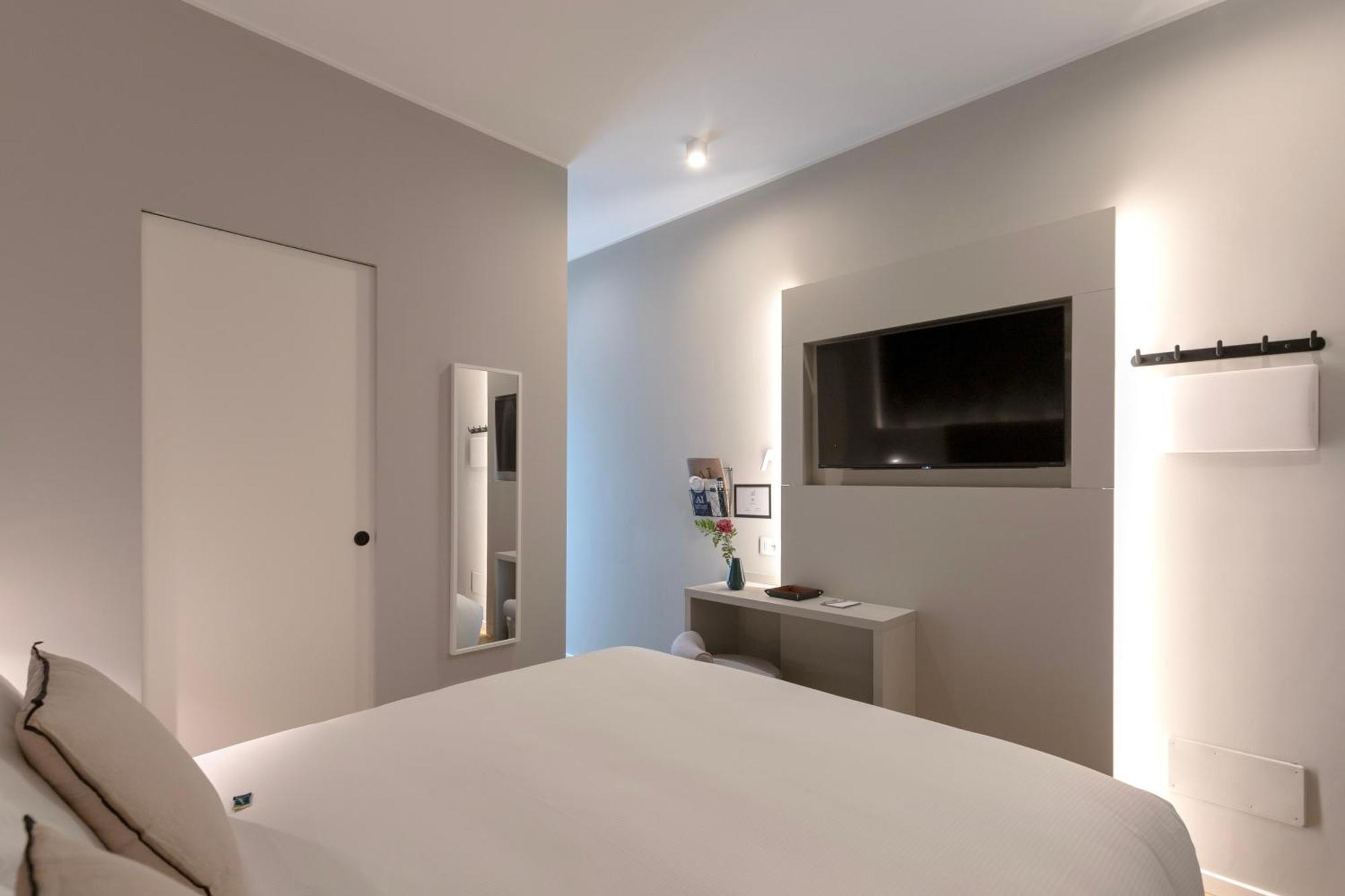 Double or Twin Room with Balcony,1662800332:JPEG