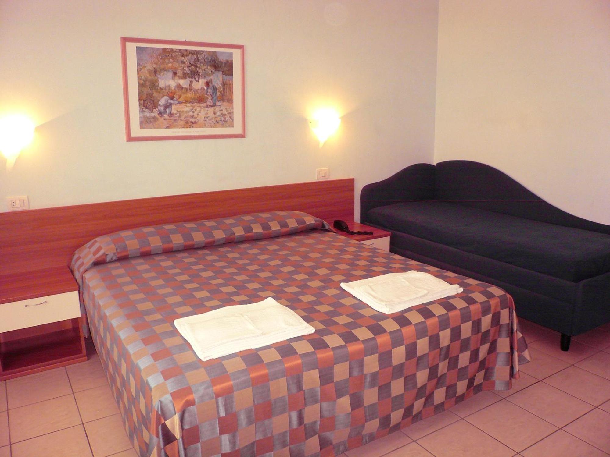 Double or Twin Room Balcony