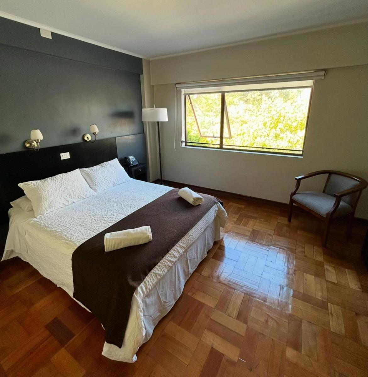 Queen Room