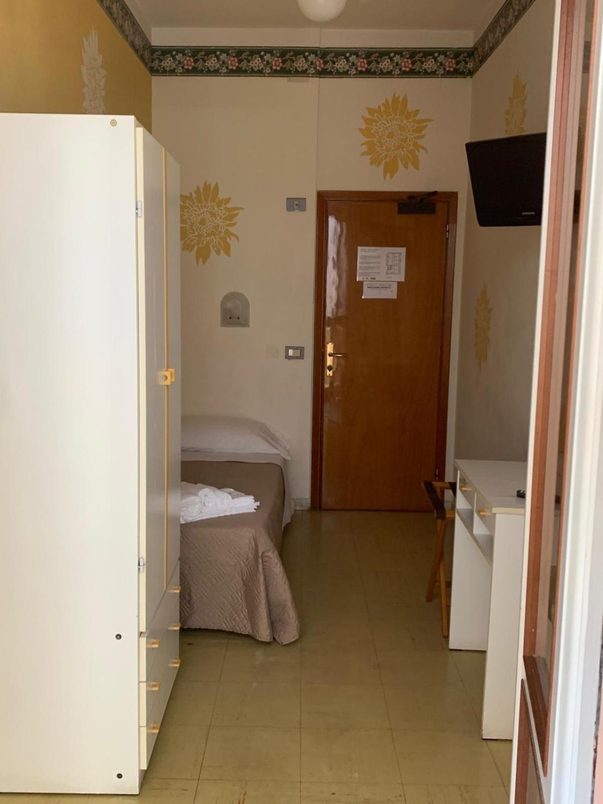 Single Room Balcony,1663358471:JPEG