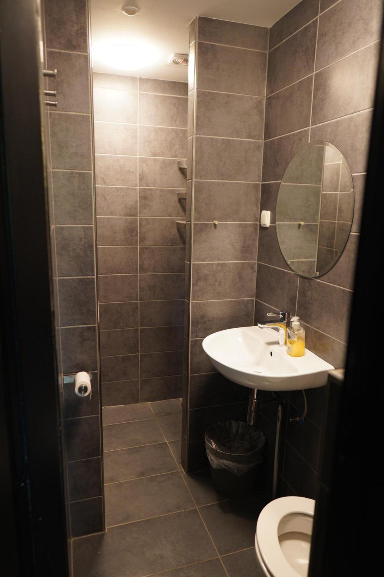 Twin Room,1663734100:JPEG