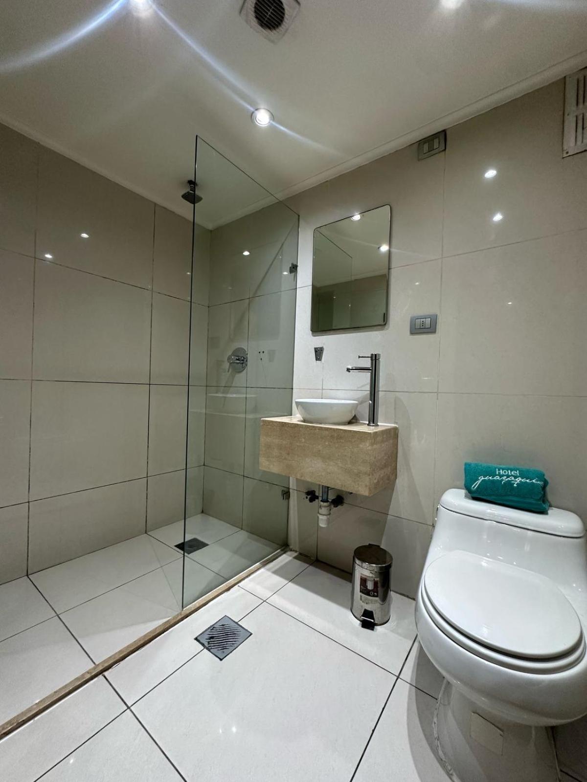 Double Room Private Bathroom