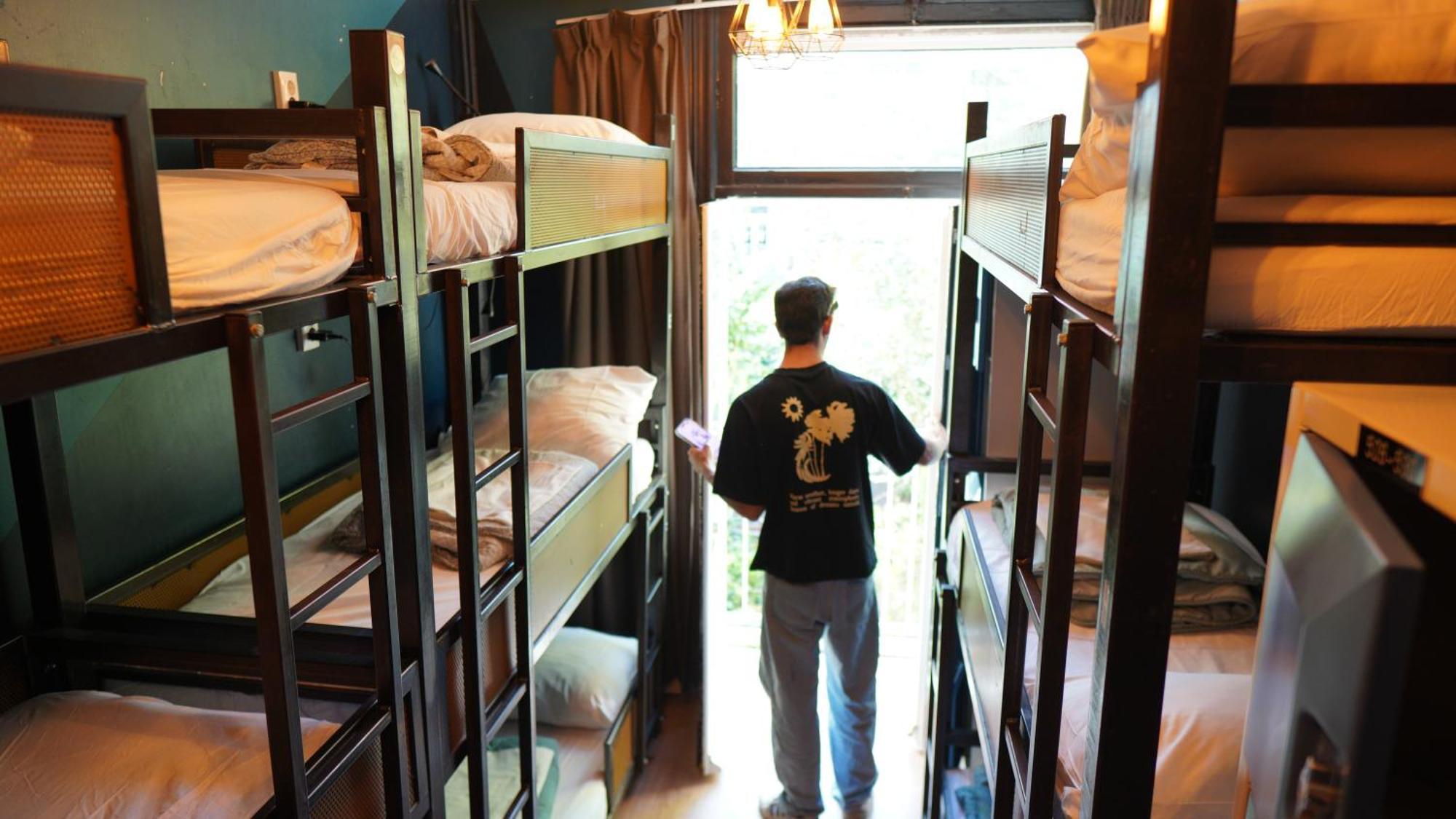 Bed 9-Bed Mixed Dormitory Room,1664648101:JPEG