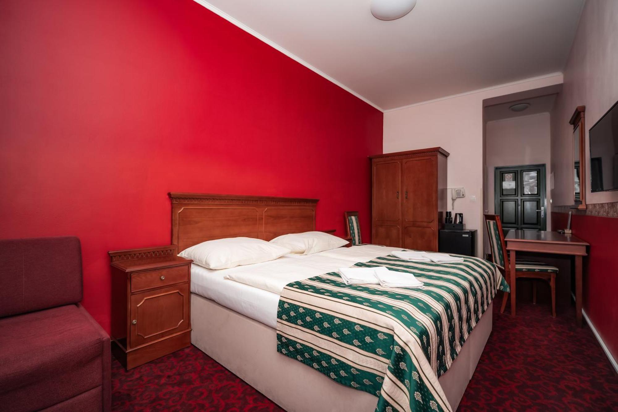 Double or Twin Room Extra Bed,1664655708:JPEG