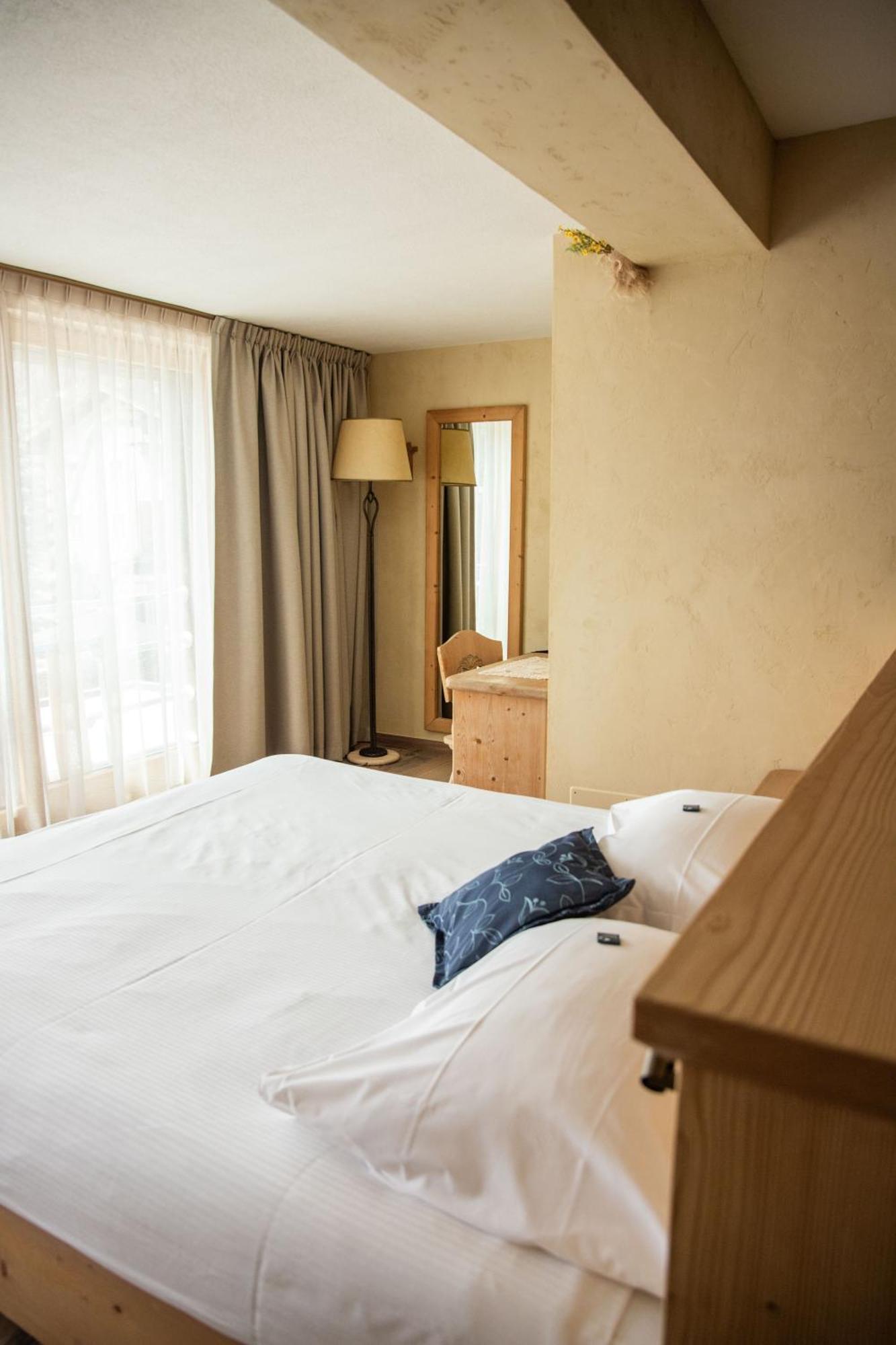 Family Junior Suite,1664660998:JPEG