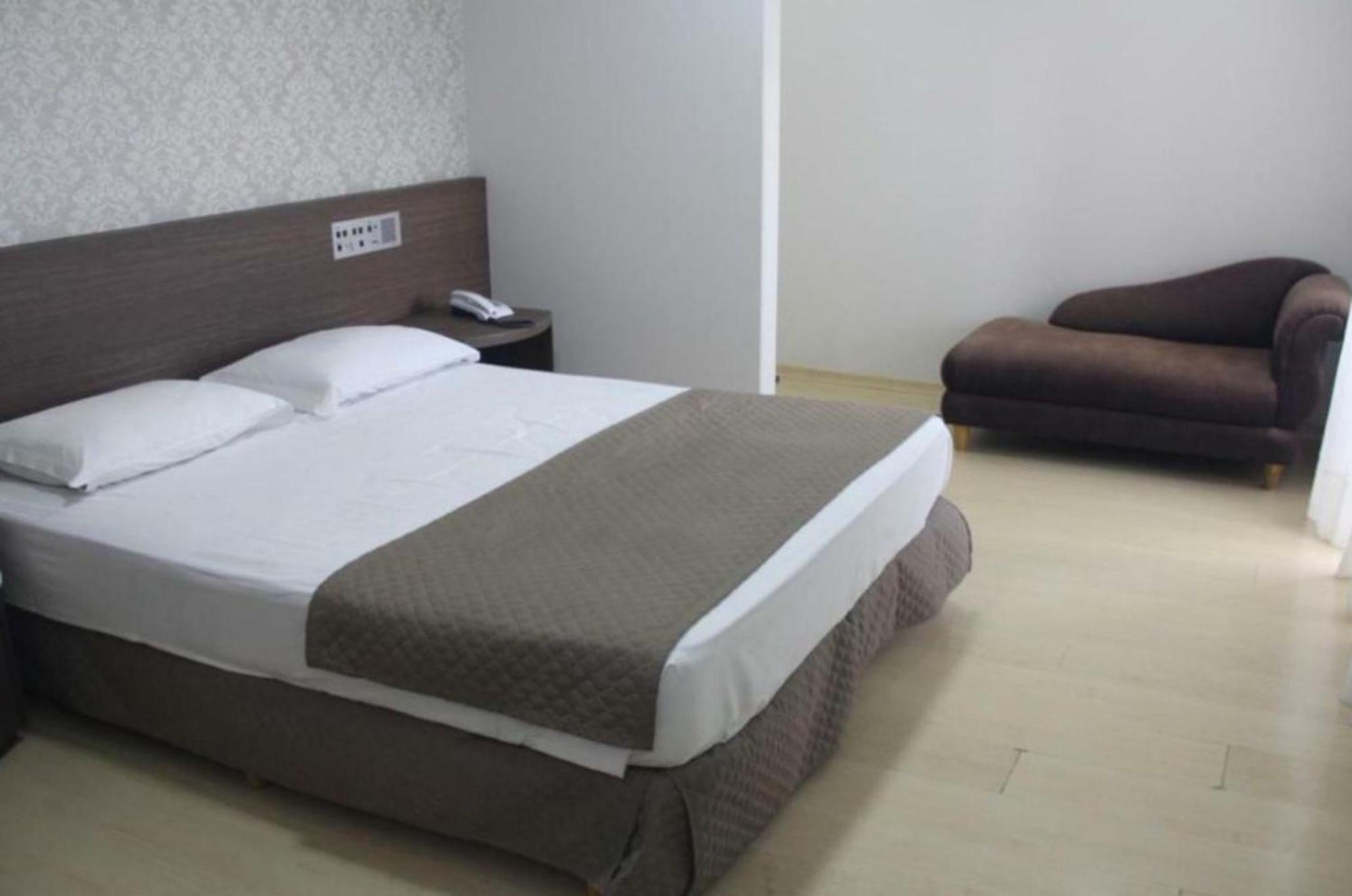 Quarto Duplo Standard