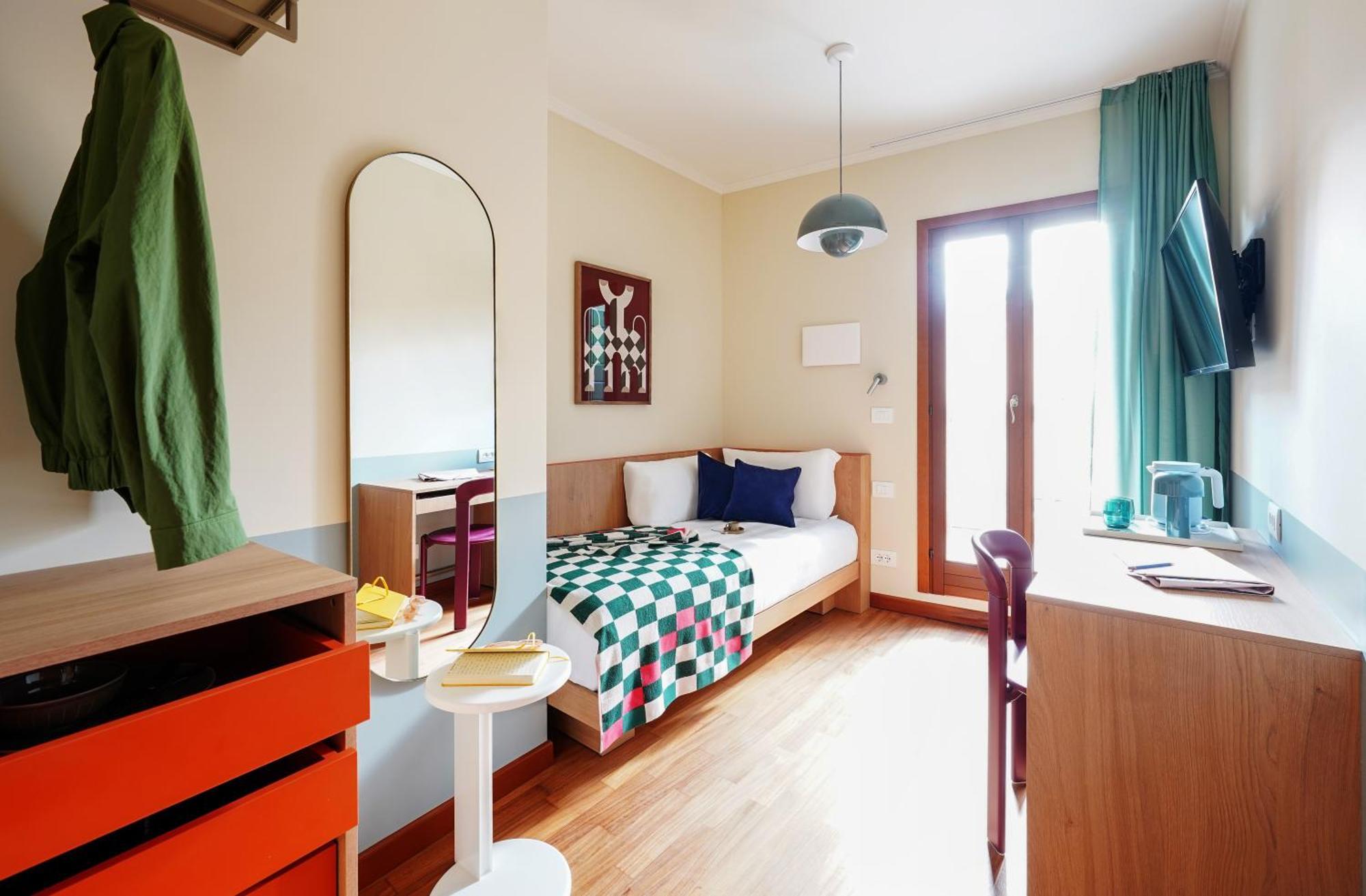Habitación Individual con balcón