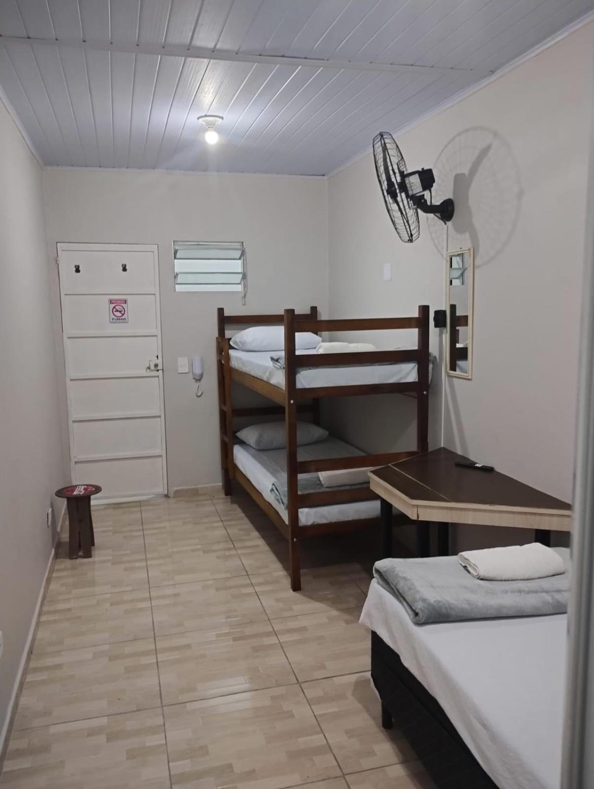 Twin Room,1665823983:JPEG