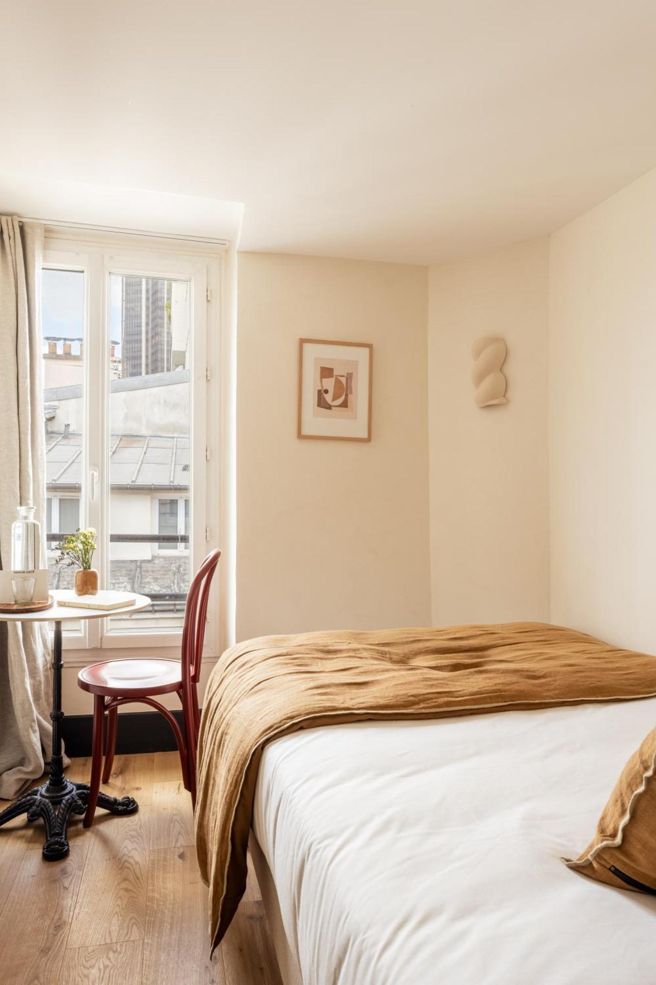 Single Room,1666661069:JPEG