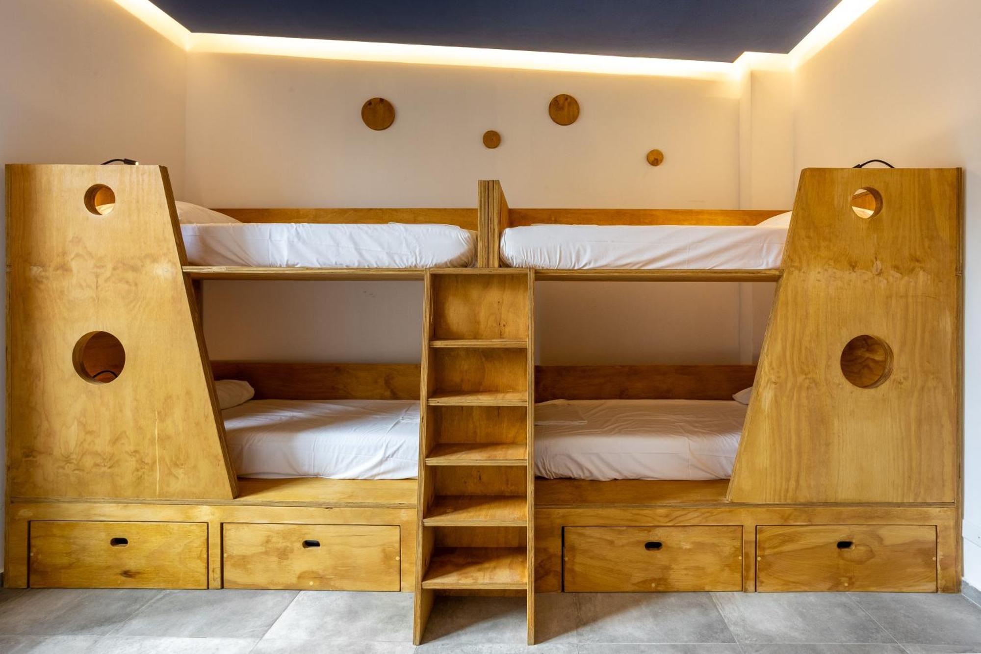 Bed 4-Bed Female Dormitory Room