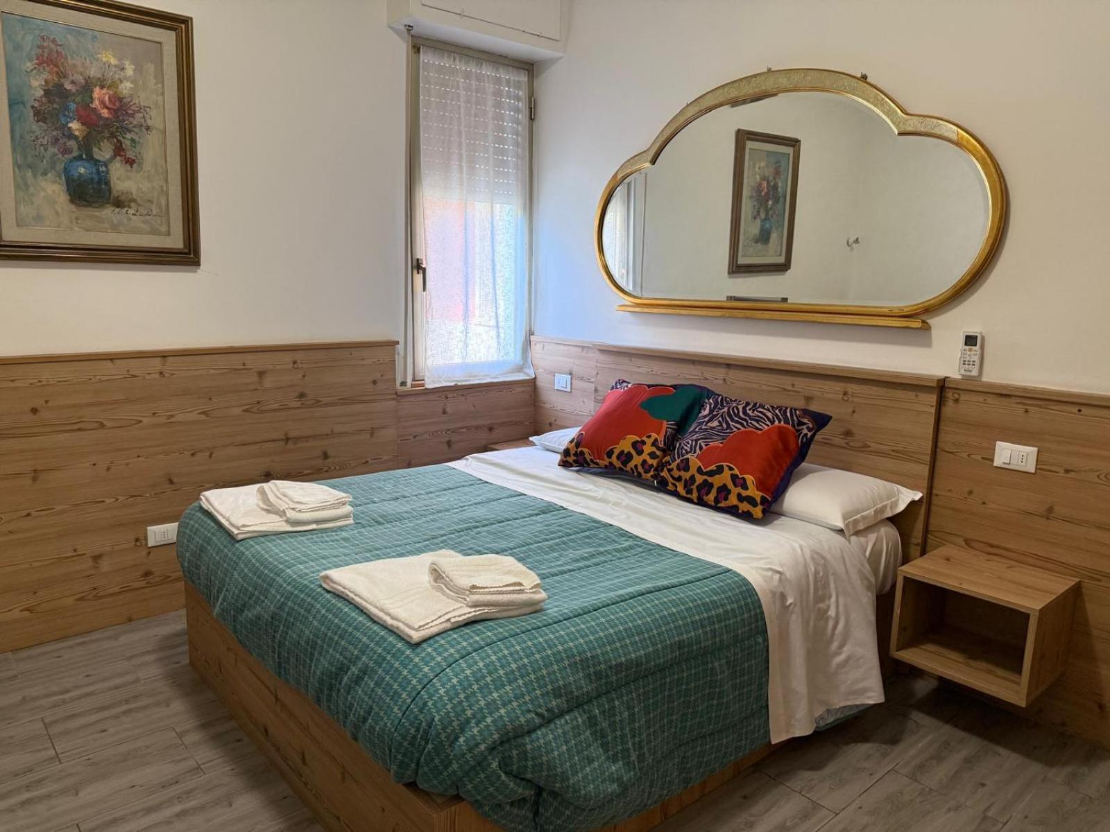 Double Room,1667468876:JPEG